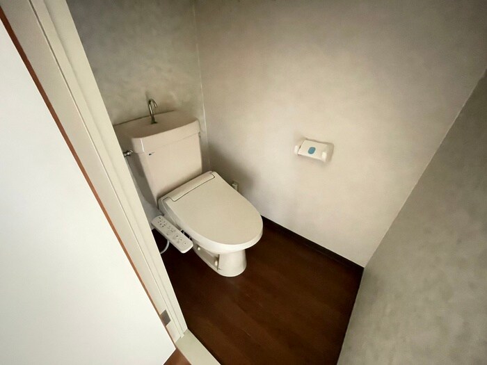 物件内観写真11　(トイレ)