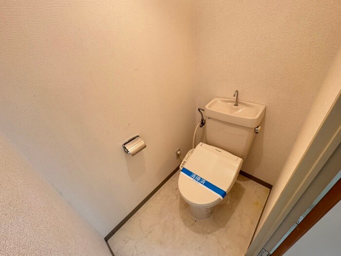 物件内観写真12　(トイレ)