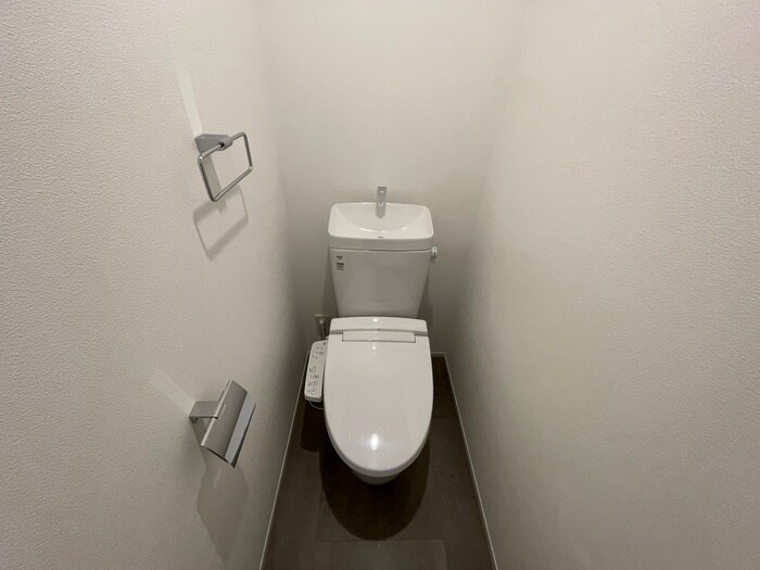 物件内観写真15　(トイレ)