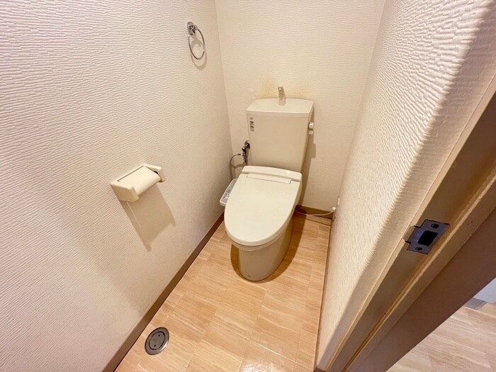 物件内観写真15　(トイレ)