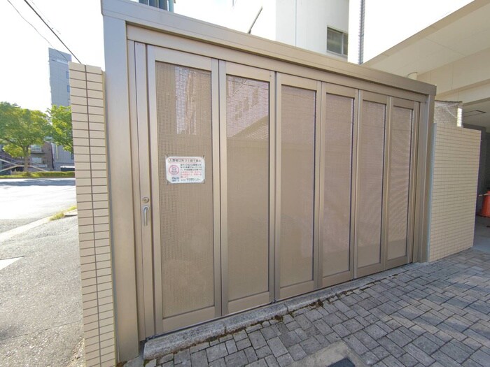 物件外観写真6　(建物設備)