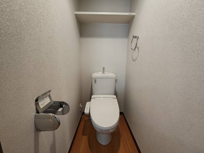 物件内観写真12　(トイレ)