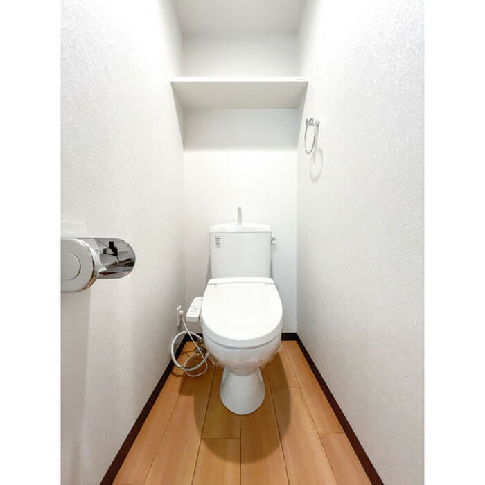 物件内観写真13　(トイレ)