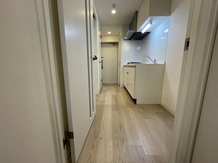 物件内観写真13　(廊下)