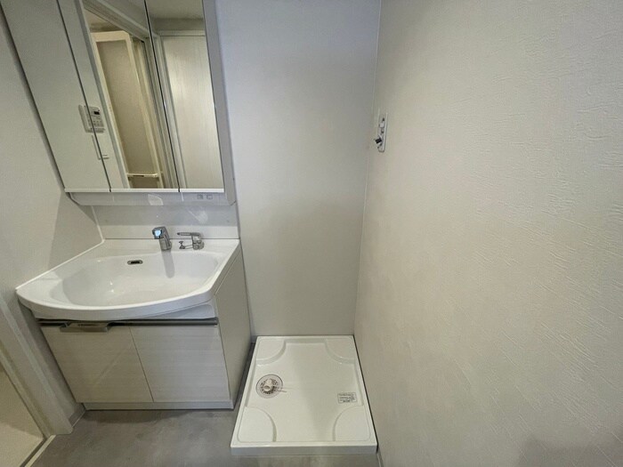 物件内観写真13　(洗濯機置場)