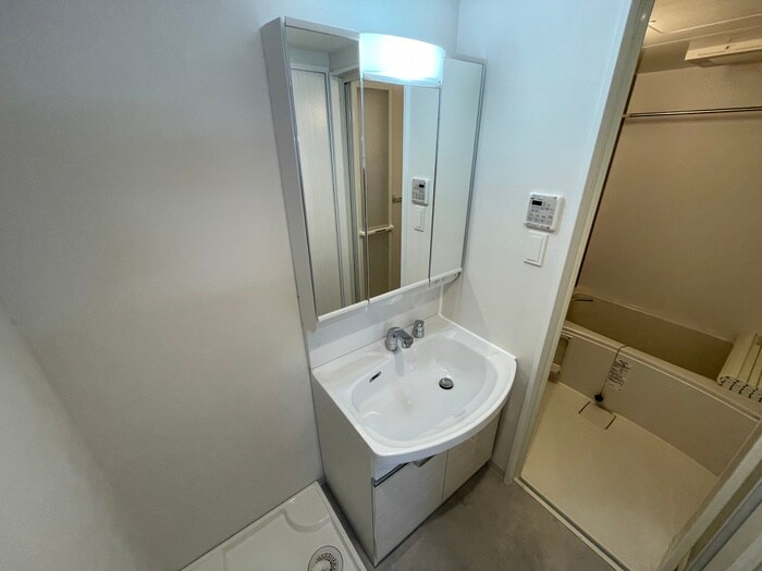 物件内観写真15　(洗面)