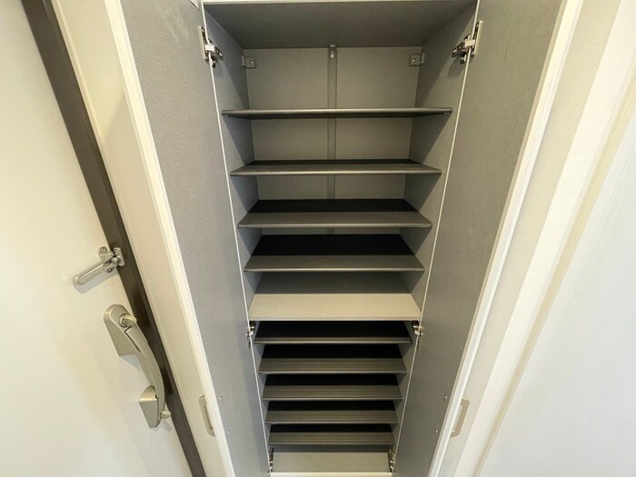 物件内観写真17　(靴箱)