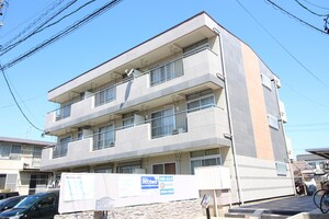いずみハイツ外観写真