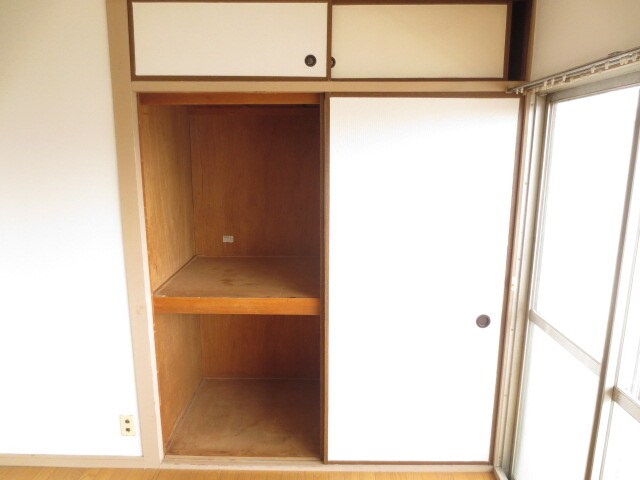 物件内観写真16　(収納)