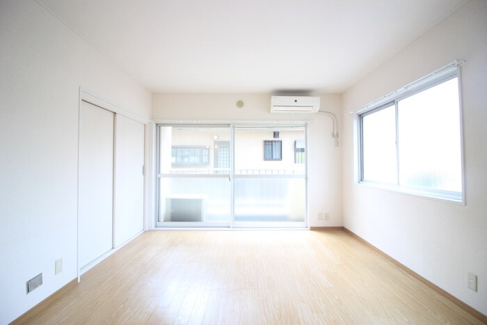 物件内観写真22　(居室)