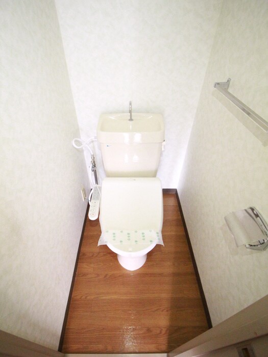 物件内観写真14　(トイレ)