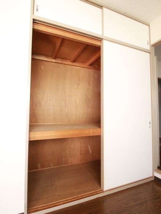 物件内観写真15　(収納)