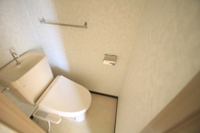 物件内観写真15　(トイレ)