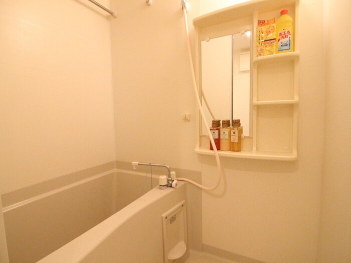 物件内観写真12　(バス／シャワールーム等)
