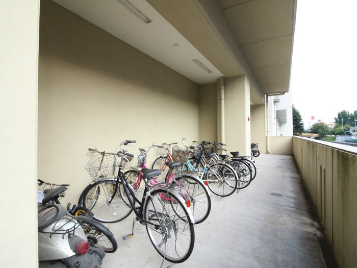 物件外観写真4　(周辺環境)