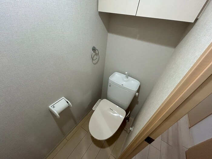 物件内観写真11　(トイレ)