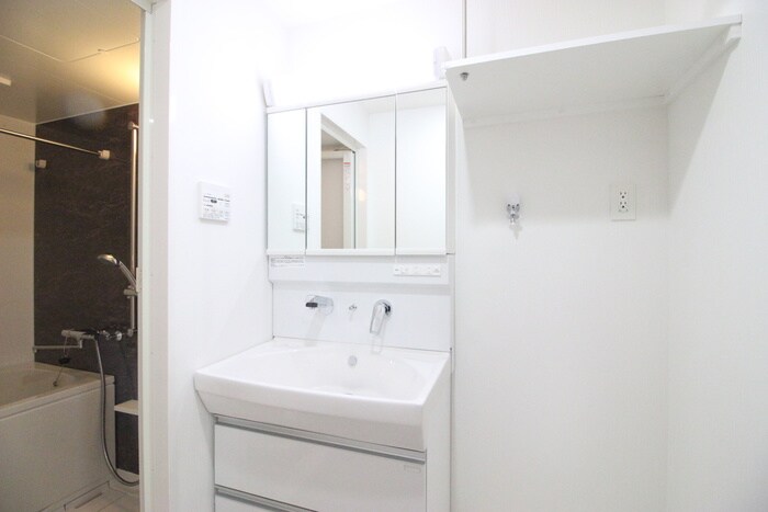 物件内観写真10　(洗面)