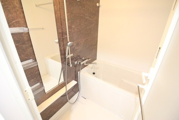 物件内観写真10　(バス／シャワールーム等)