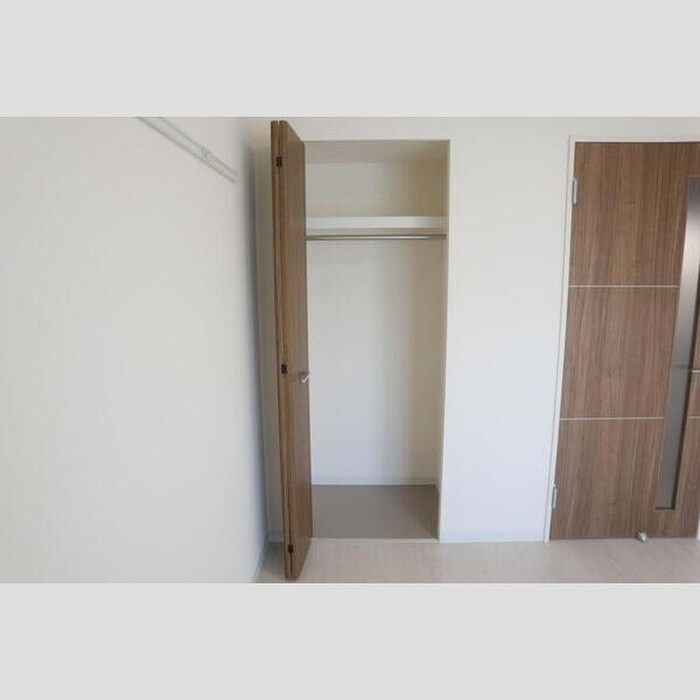 物件内観写真12　(収納)