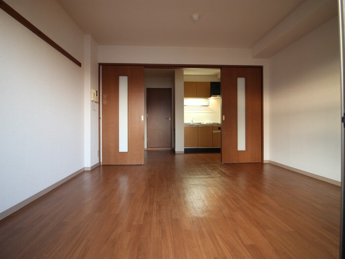 物件内観写真10　(居室)