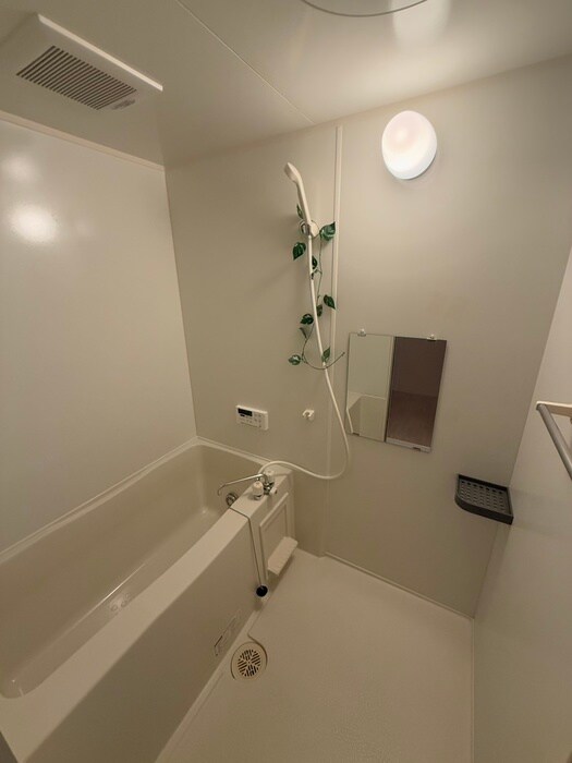 物件内観写真8　(バス／シャワールーム等)