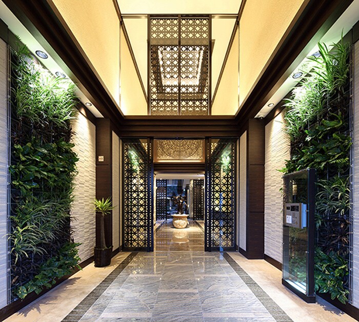 物件外観写真3　(エントランス部分)