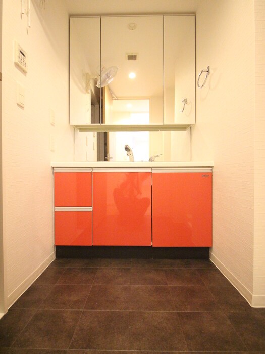 物件内観写真13　(洗面)