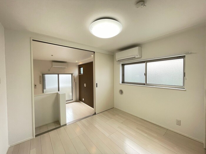 物件内観写真19　(居室)