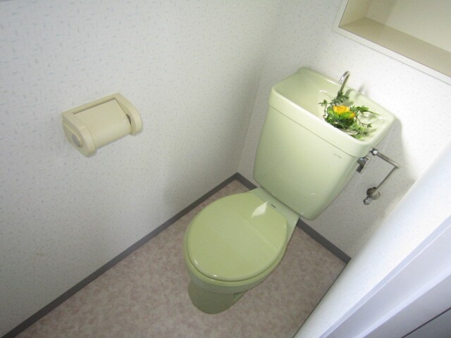 物件内観写真12　(トイレ)