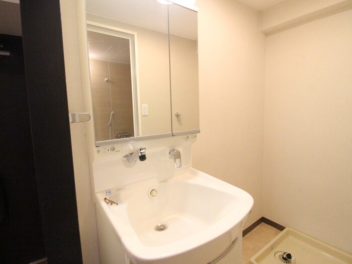 物件内観写真10　(洗面)