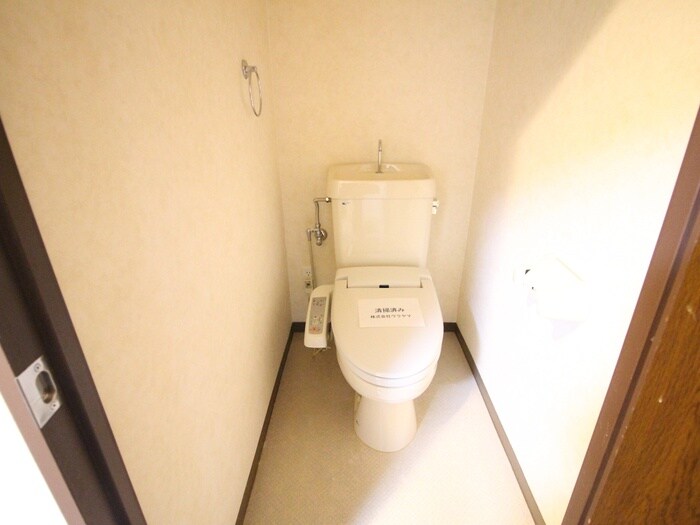 物件内観写真11　(トイレ)