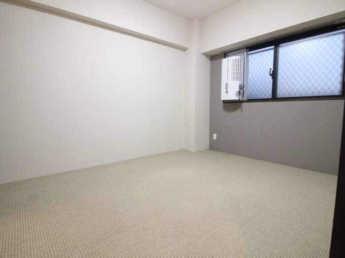 物件内観写真13　(居室)