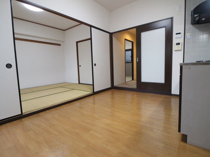 物件内観写真15　(居室)