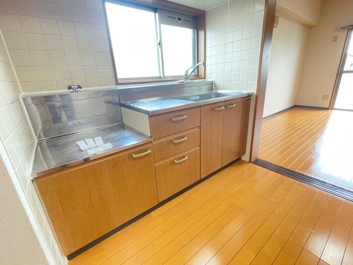 物件内観写真8　(キッチン)