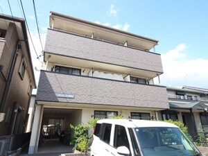 サンメゾン高松外観写真