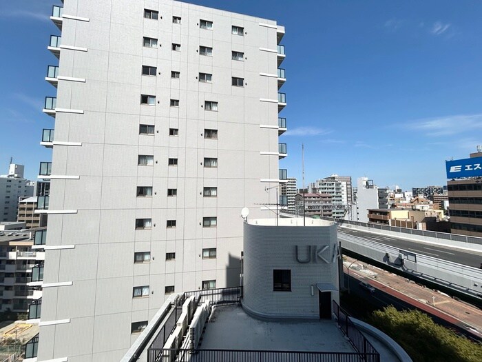 物件内観写真15　(室内からの展望)