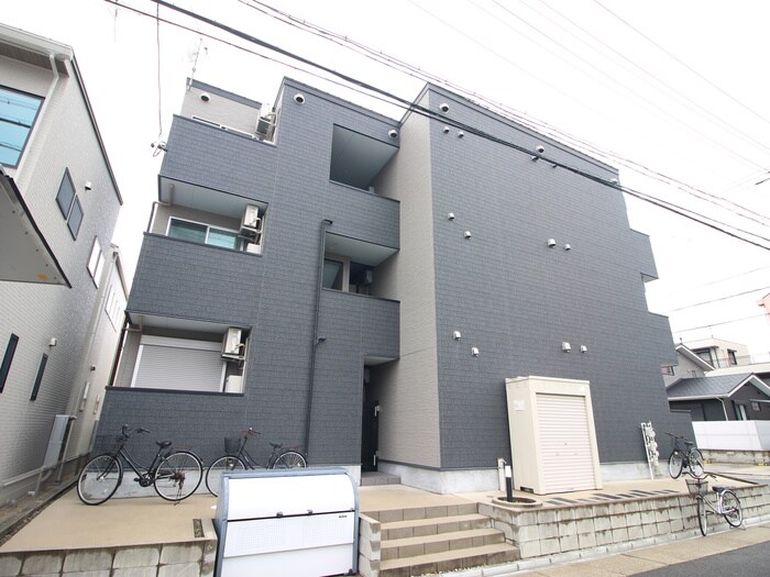 物件外観写真2　(外観写真)