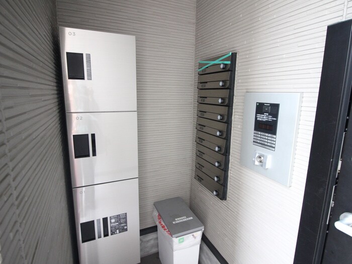 物件外観写真6　(建物設備)