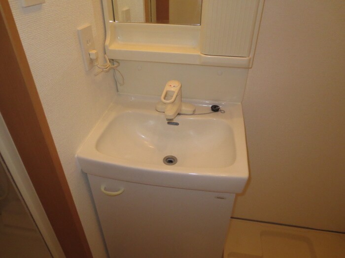 物件内観写真16　(洗面)