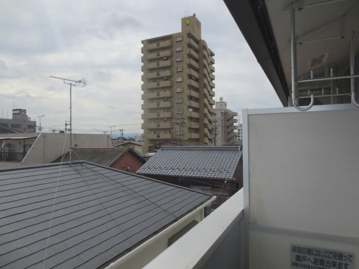 物件内観写真20　(室内からの展望)