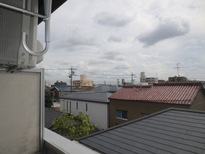 物件内観写真21　(室内からの展望)