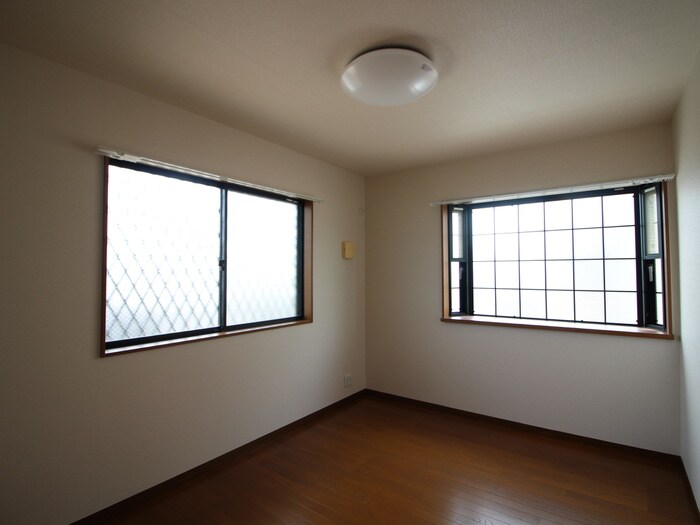 物件内観写真17　(居室)