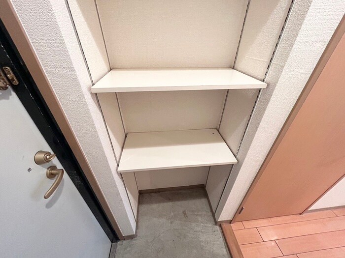 物件内観写真21　(靴箱)