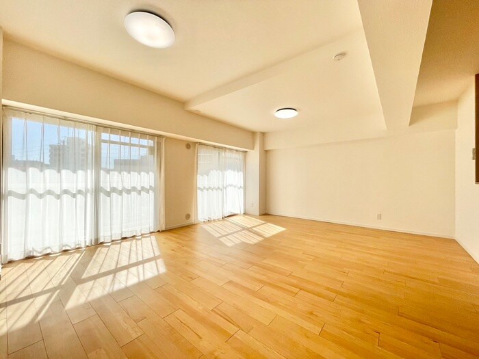 物件内観写真16　(居室)