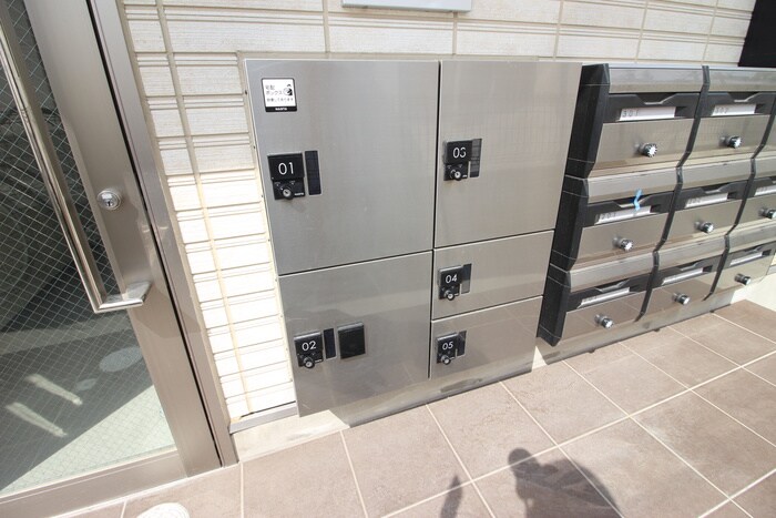 物件外観写真6　(建物設備)