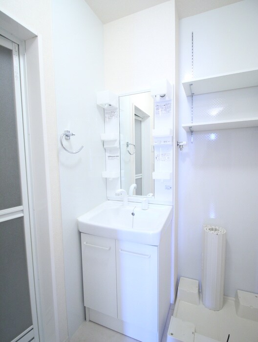 物件内観写真7　(洗面)