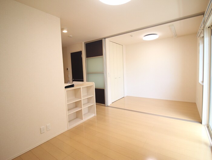 物件内観写真13　(居室)