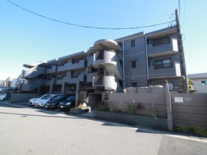 パルナス社口外観写真