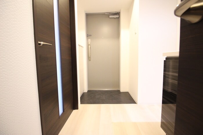 物件内観写真19　(廊下)