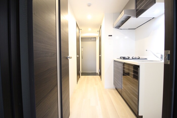 物件内観写真20　(廊下)